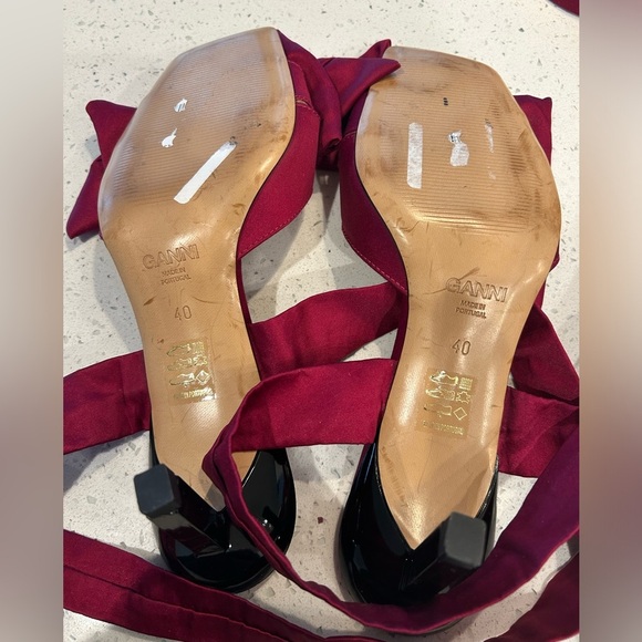 GANNI Soft Bow Heeled Sandals - Picture 6 of 11